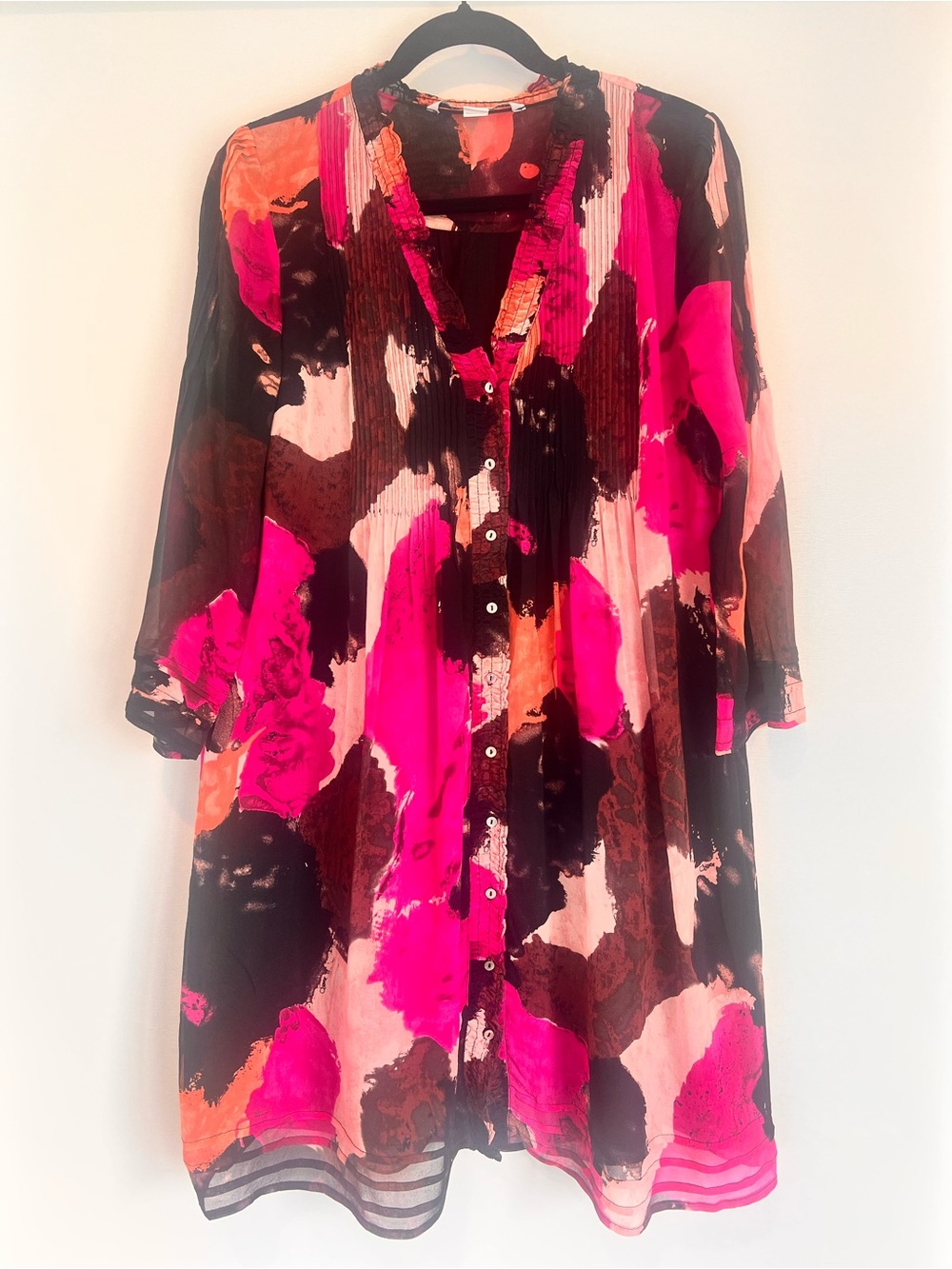 Diane von Furstenberg Layla Shift Dress in “Dancing Explosion” Flawed Size 6